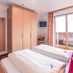 Апартаменты Haus Rothorn *