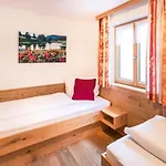 Haus Rothorn