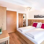 Apartment Haus Rothorn Schröcken