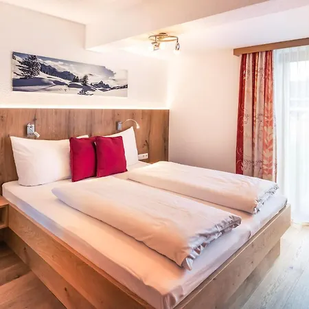 Haus Rothorn Appartamento Schröcken