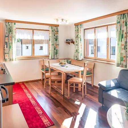 Haus Rothorn *
