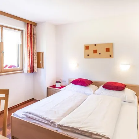 Haus Rothorn Apartamento Schröcken